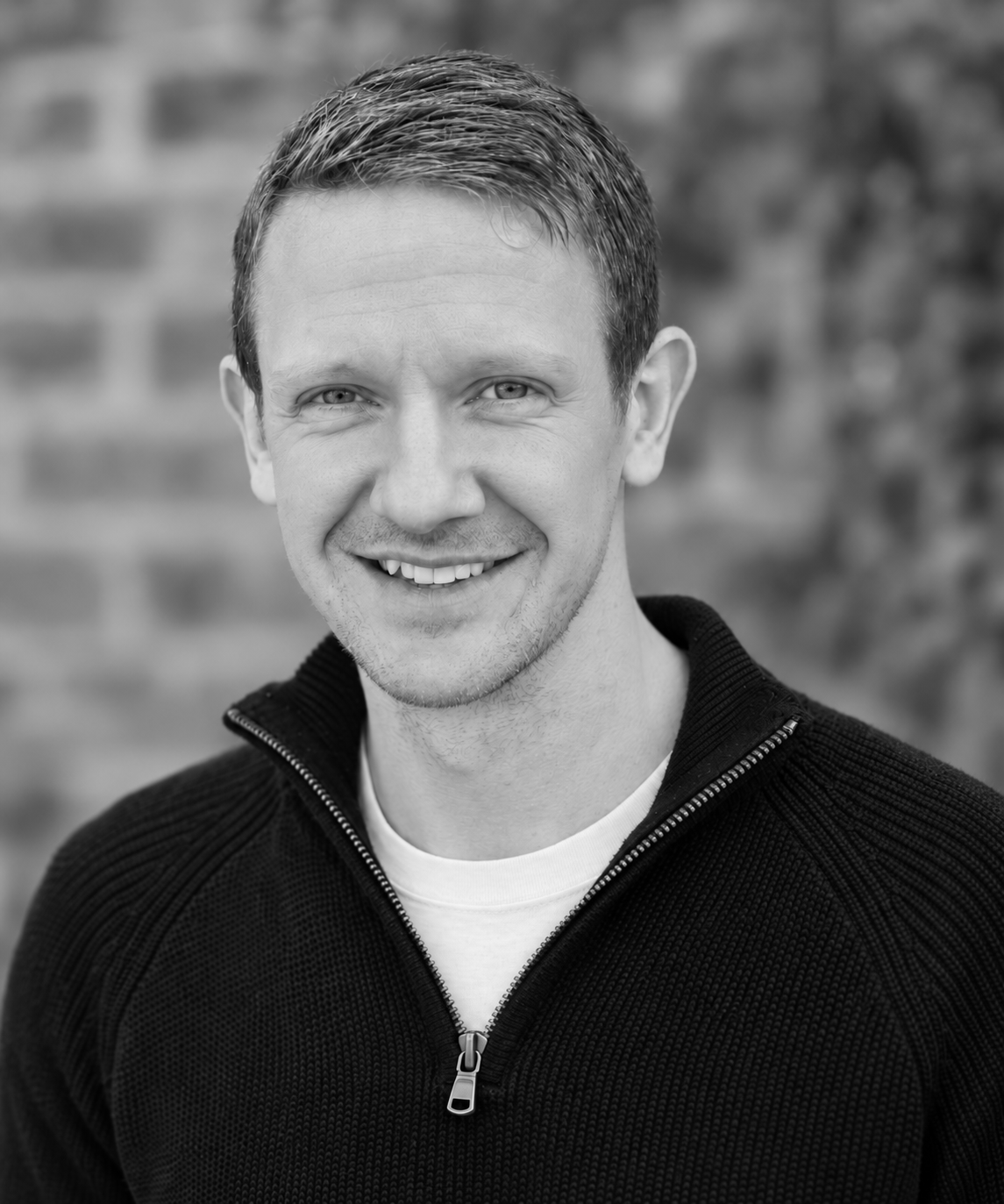 Matt Whelan Author Photo Black and White